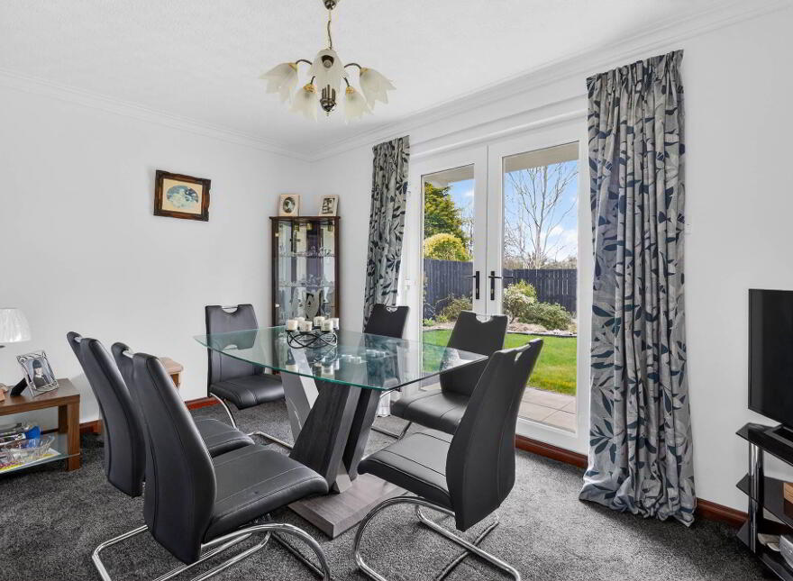 37 Ashcroft Way, Ballinderry Lower, Lisburn, BT28 2AY