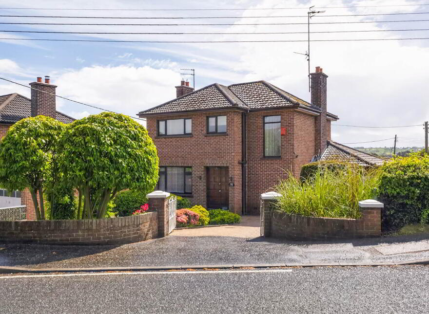 49 Harmony Hill, Lisburn, BT27 4ES