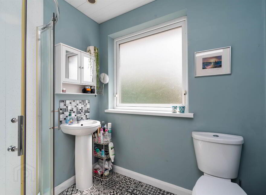 30 Vidor Gardens, Belfast, BT4 1QX