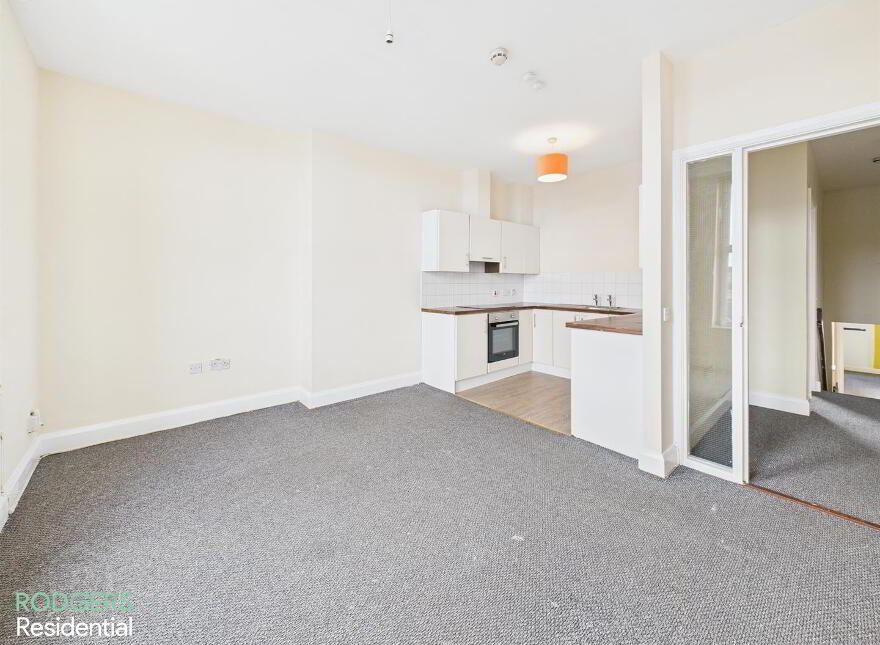 Apt 3, 230 Antrim Road, Belfast, BT15 2AN