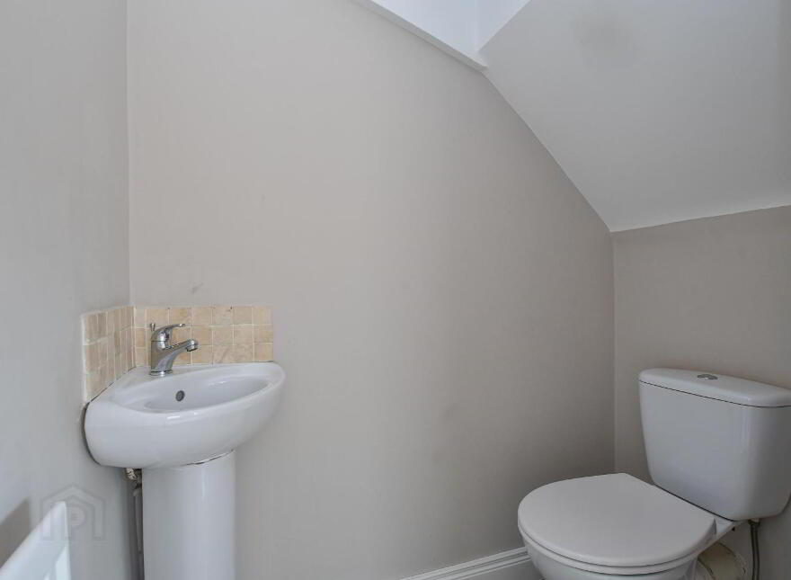 62D Belfast Road, Bangor, BT20 3PU