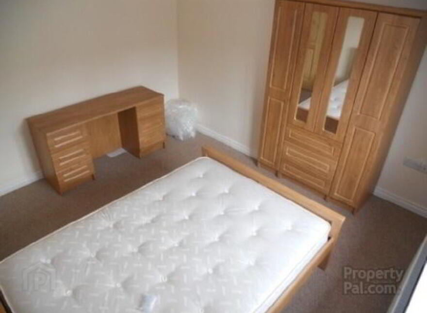 53 Dunluce Avenue, Belfast, BT9 7AW
