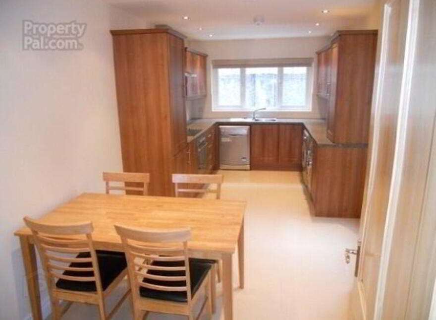 53 Dunluce Avenue, Belfast, BT9 7AW