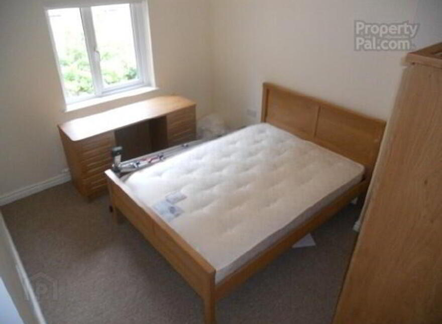 53 Dunluce Avenue, Belfast, BT9 7AW