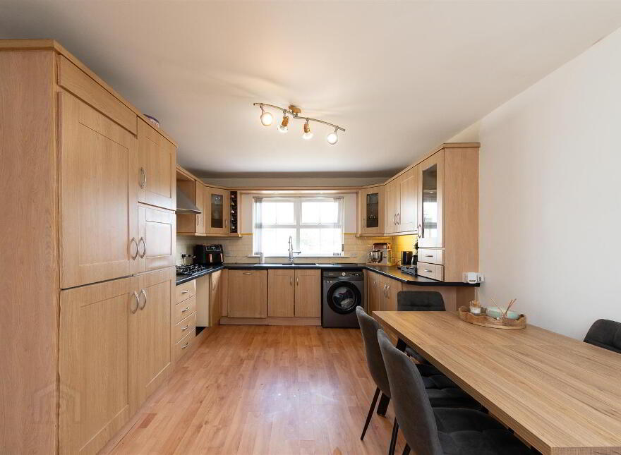 11 Iveagh Court, Dromore, Blackskull, BT25 1SF