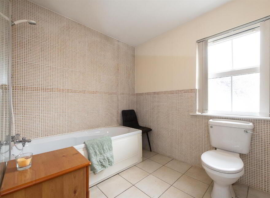 11 Iveagh Court, Dromore, Blackskull, BT25 1SF