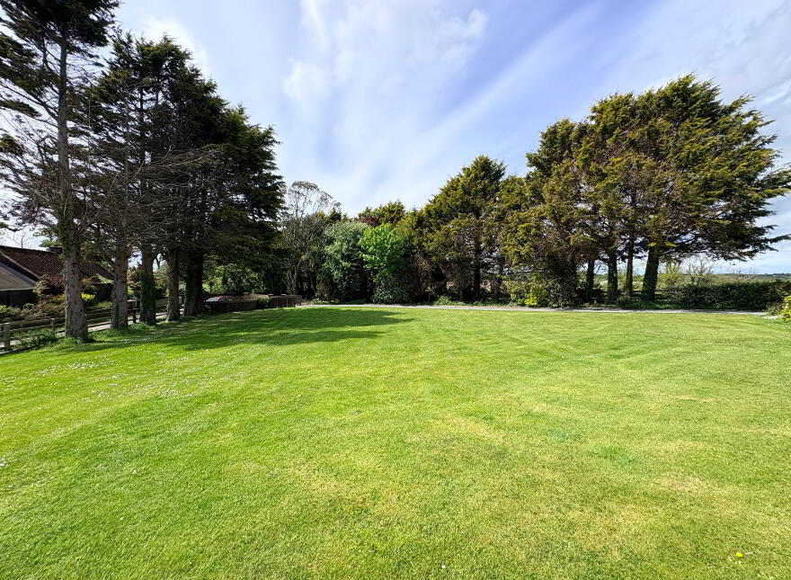 62 Ballysallagh Road, Downpatrick, BT30 7EH
