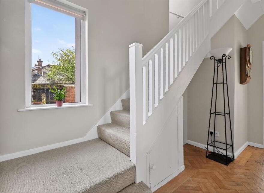 31 Cricklewood Park, Belfast, BT9 5GW