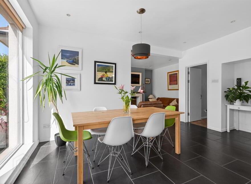 31 Cricklewood Park, Belfast, BT9 5GW