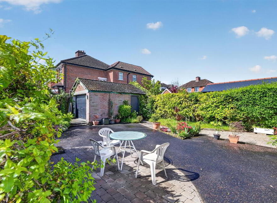 31 Cricklewood Park, Belfast, BT9 5GW