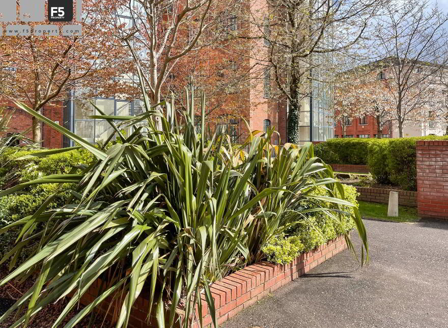 Unit 15, Dunmore Building, Old Bakers Court, Ravenhill Road, Belfast, BT6 8QX