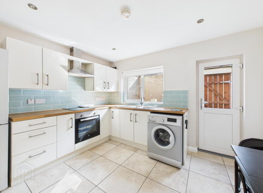 62 Bendigo Street, Belfast, BT6 8GD