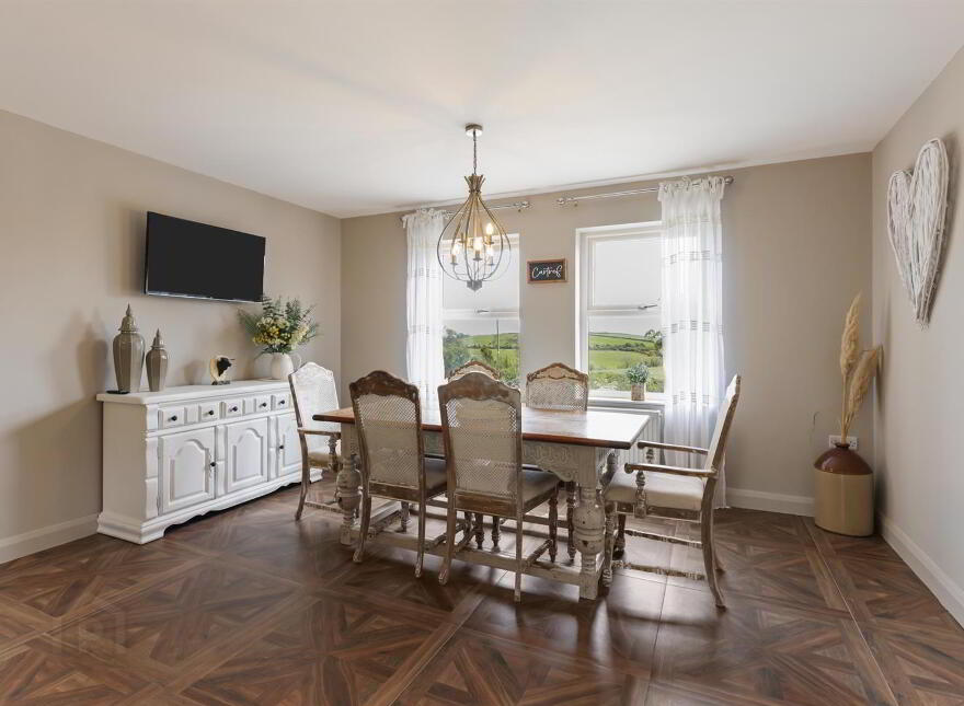 3b Carnreagh Road, Castlewellan, BT31 9NX