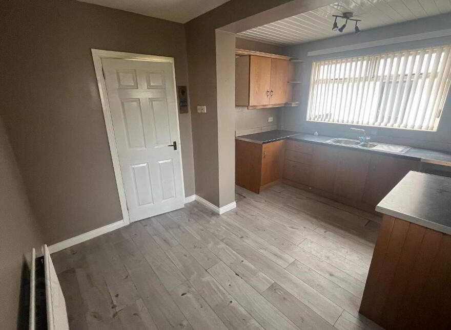 84 Lake Street, Lurgan, BT67 9DX