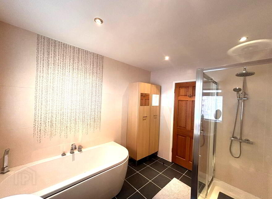 17 Mountain Road, Newtownards, BT23 4UL