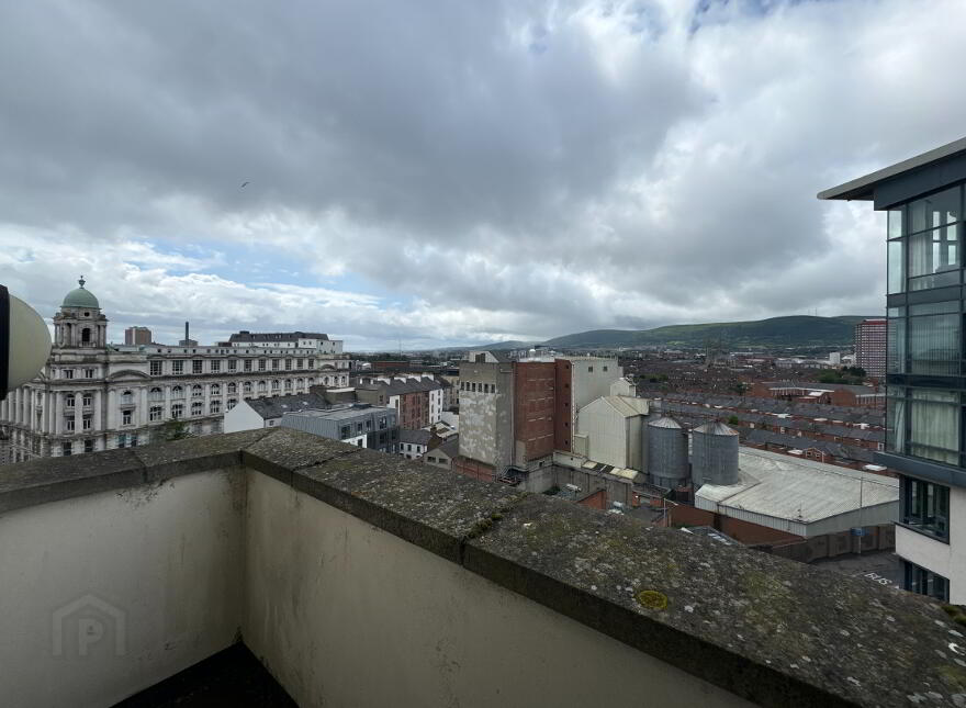 810 College Court Central, 56 King Street, Belfast, BT1 6BZ