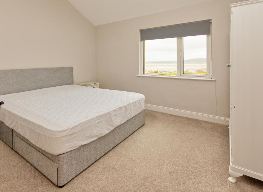 112 Portaferry Road, Newtownards, BT22 2AH