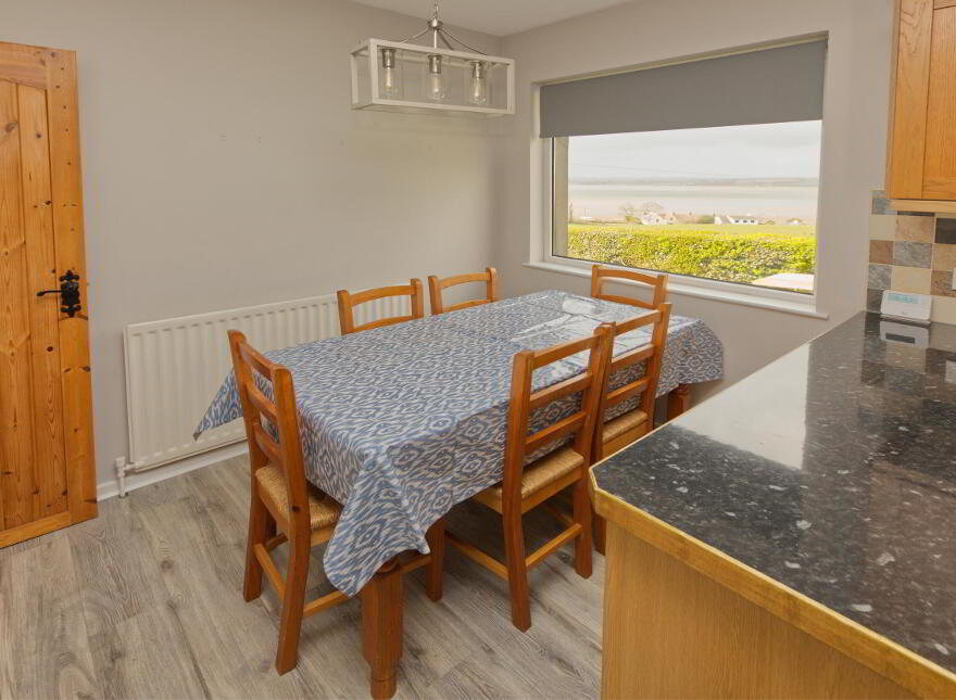 112 Portaferry Road, Newtownards, BT22 2AH