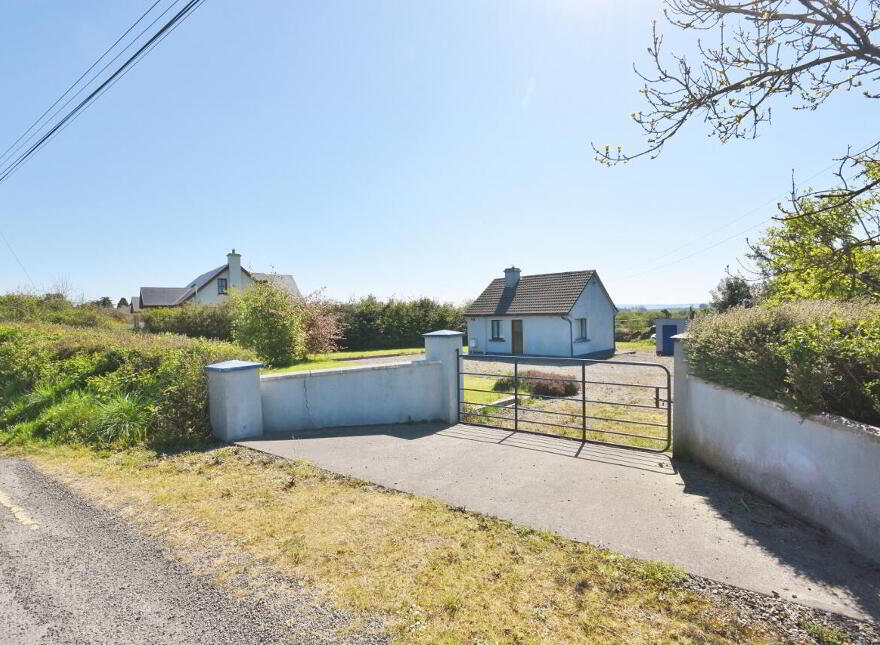 Aughrim, Moyvane, V31P886