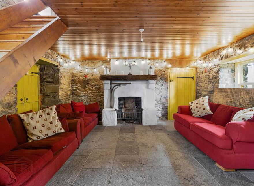 Annsborough House, 102 Mill Hill, Castlewellan, BT31 9ND