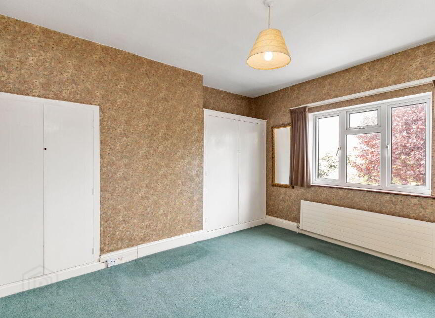 Lisieux, Stradbrook Road, Blackrock, Blackrock, A94H7V0