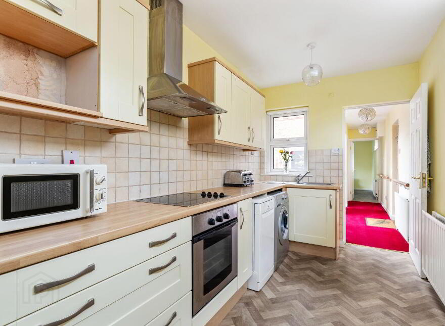 Lisieux, Stradbrook Road, Blackrock, Blackrock, A94H7V0