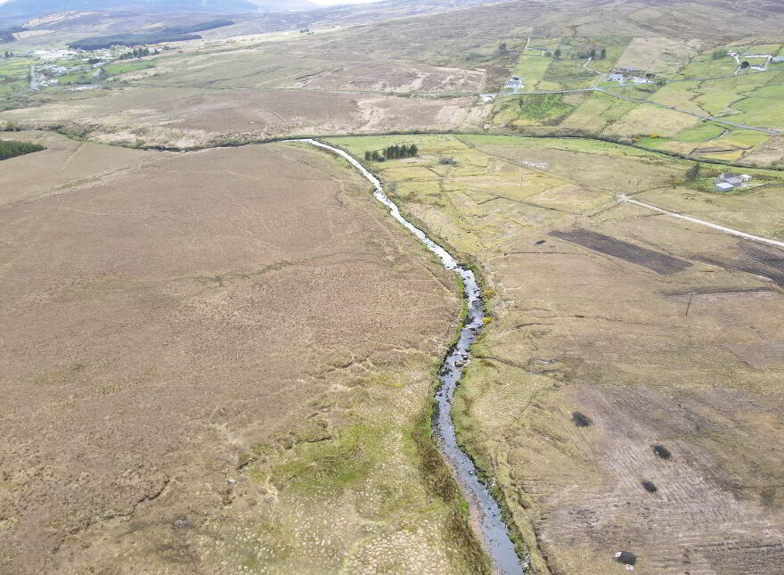 BY PUBLIC AUCTION, Owenteskiny, Glencolumbkille