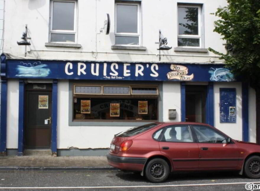 Cruiser`s, Main Street, Foxford, F26WR96