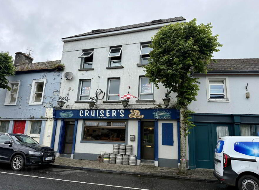 Cruiser`s, Main Street, Foxford, F26WR96