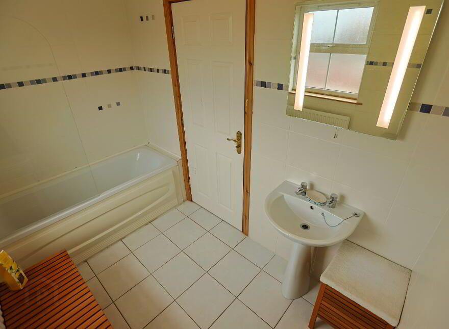 7 Ballynadrone Meadows, Magheralin, Craigavon, BT67 0FY