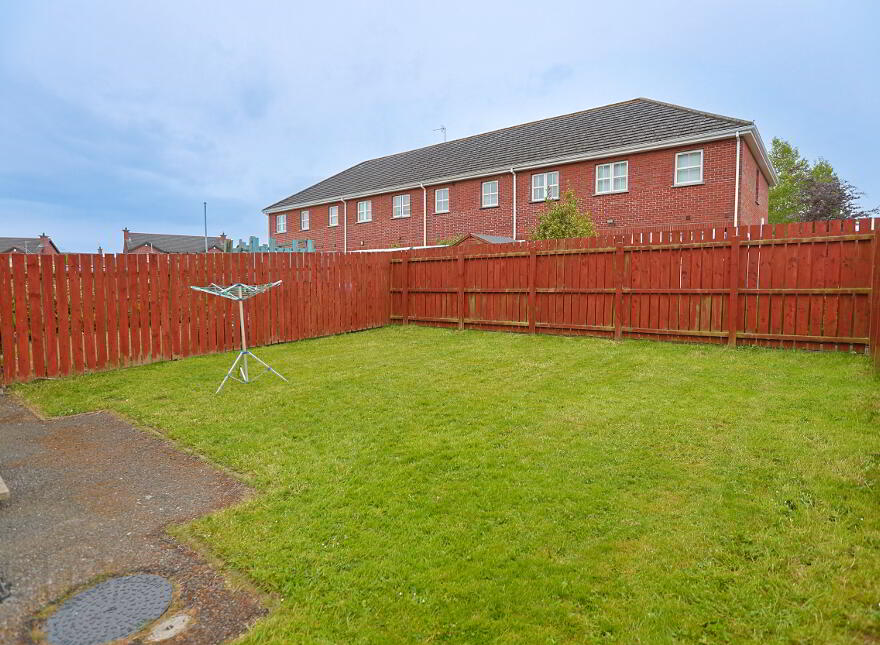 7 Ballynadrone Meadows, Magheralin, Craigavon, BT67 0FY