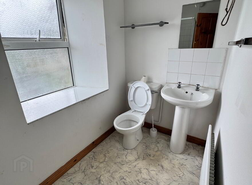 13 Castleblayney Road, Ballybay, A75AH56
