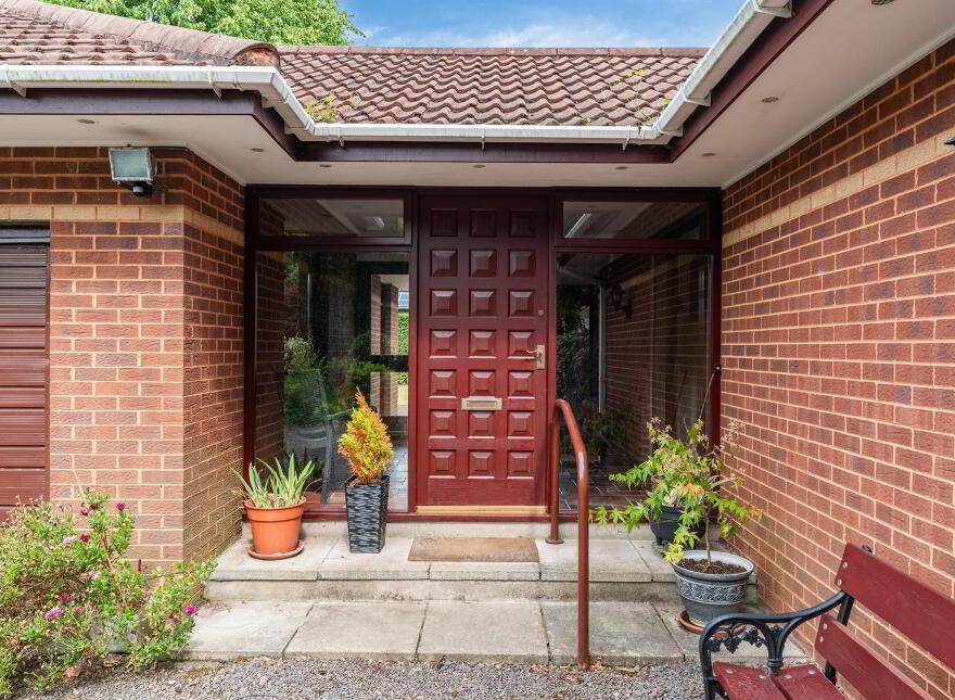 156 Gilnahirk Road, Belfast, BT5 7QQ
