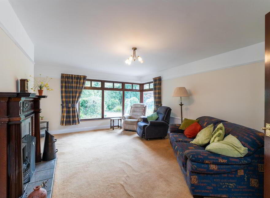 156 Gilnahirk Road, Belfast, BT5 7QQ