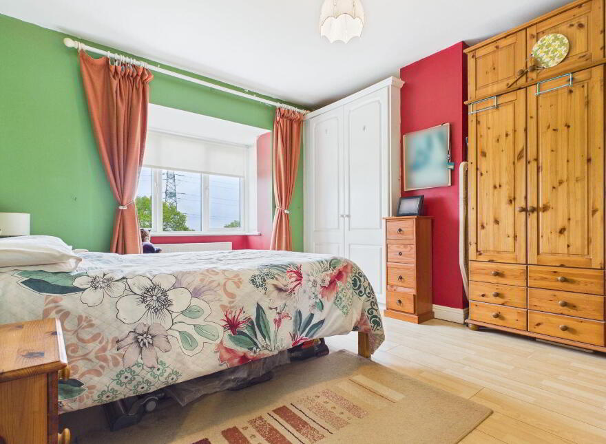 8 The Meadows, Rushbrooke Links, Cobh, P24TK25