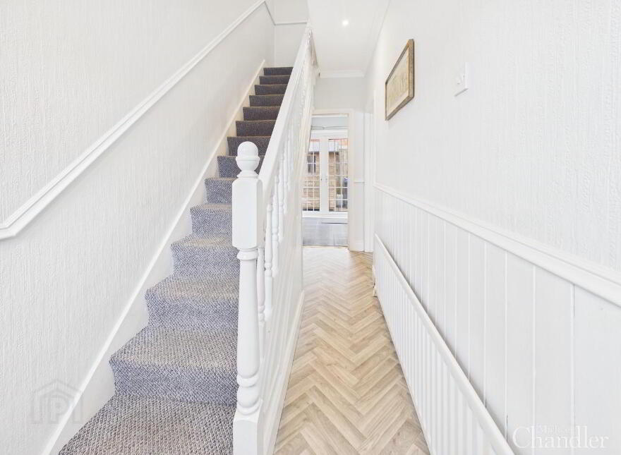 40 Dunraven Park, Belfast, BT5 6BS