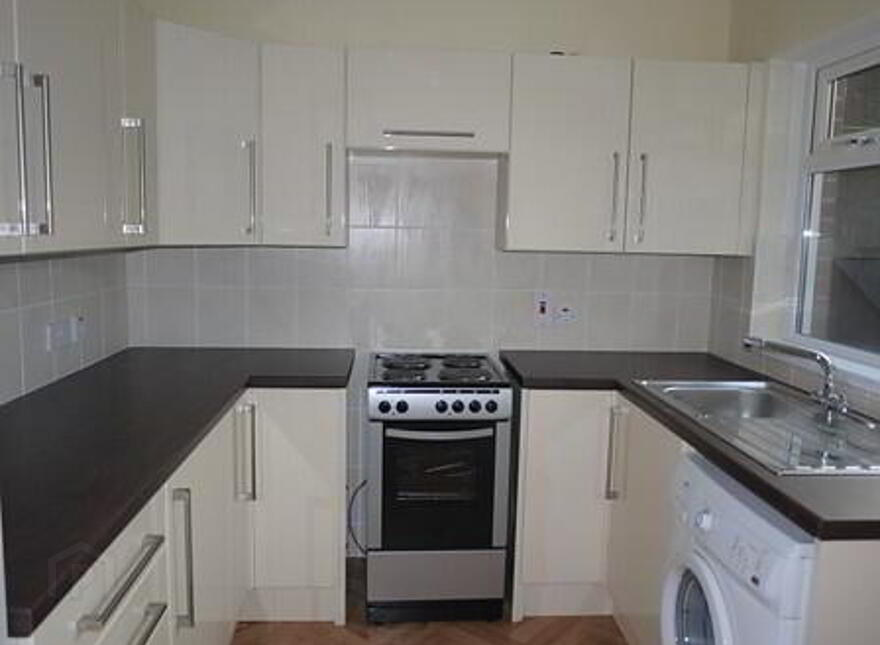42 Windsor Drive, Belfast, BT9 7FH