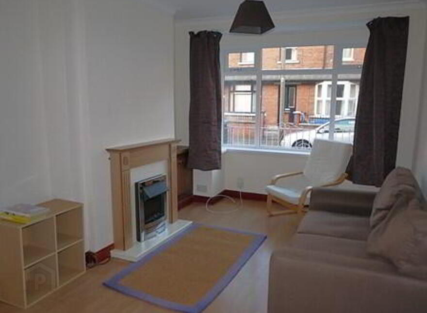 42 Windsor Drive, Belfast, BT9 7FH