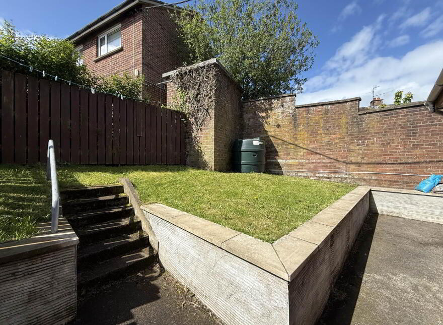 11 Orangefield Drive, Armagh, BT60 1DT