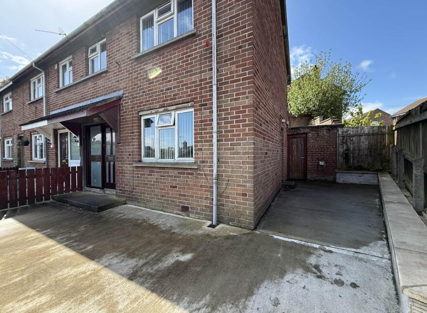 11 Orangefield Drive, Armagh, BT60 1DT