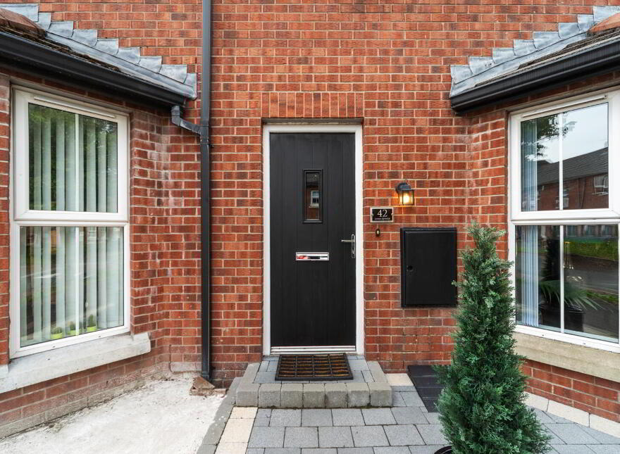 42 Lewis Avenue, Belfast, BT4 1FD