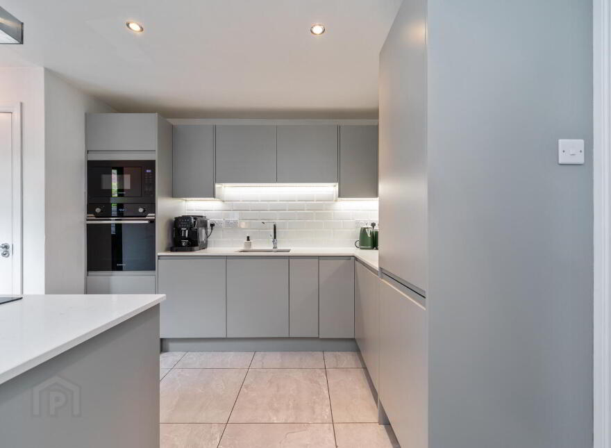42 Lewis Avenue, Belfast, BT4 1FD