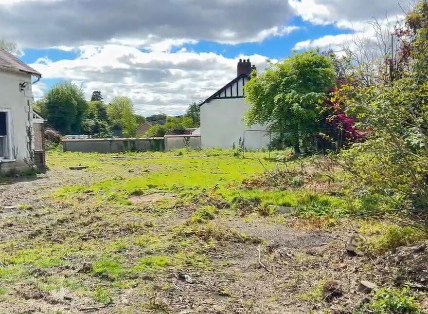 24/26 Queensway, Derriaghy, Lisburn, BT17 9EX