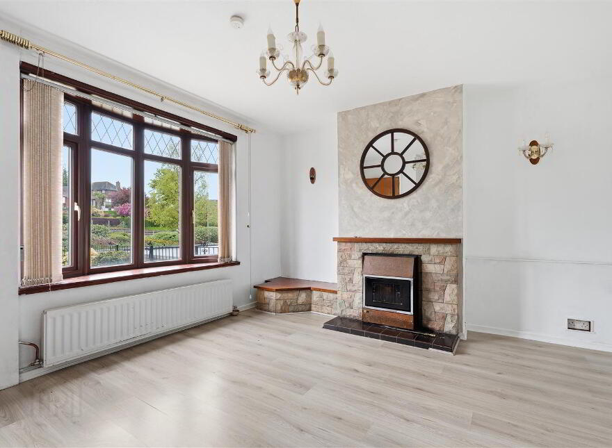 6 Charles Way, Comber, BT23 5BB