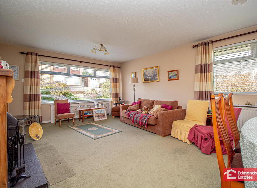 13 Long Common, Ballymena, BT42 2NU
