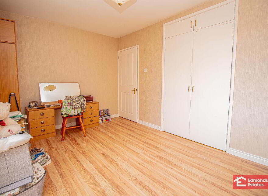 13 Long Common, Ballymena, BT42 2NU
