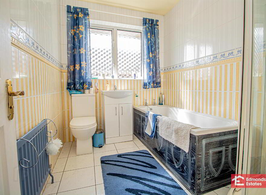 13 Long Common, Ballymena, BT42 2NU
