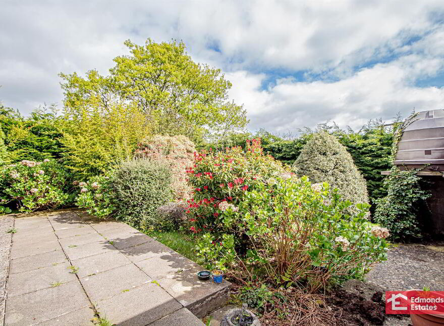 13 Long Common, Ballymena, BT42 2NU