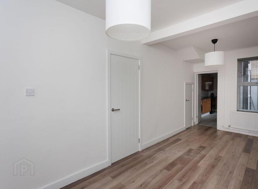 4 Chobham Street, Belfast, BT5 5BL