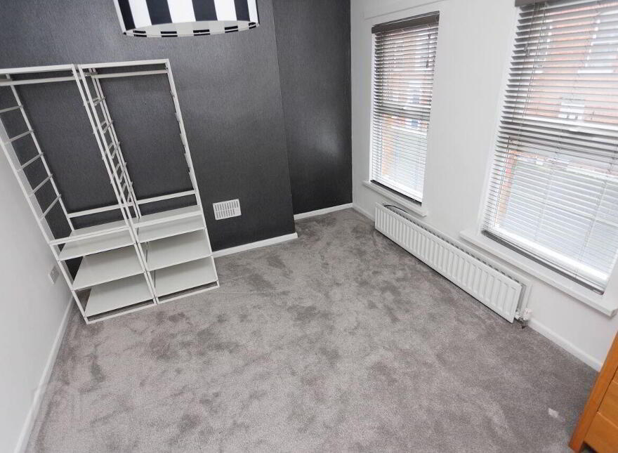 4 Chobham Street, Belfast, BT5 5BL